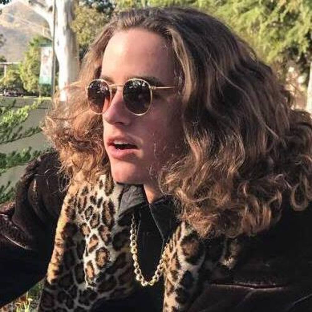 Meet your Posher, Vince